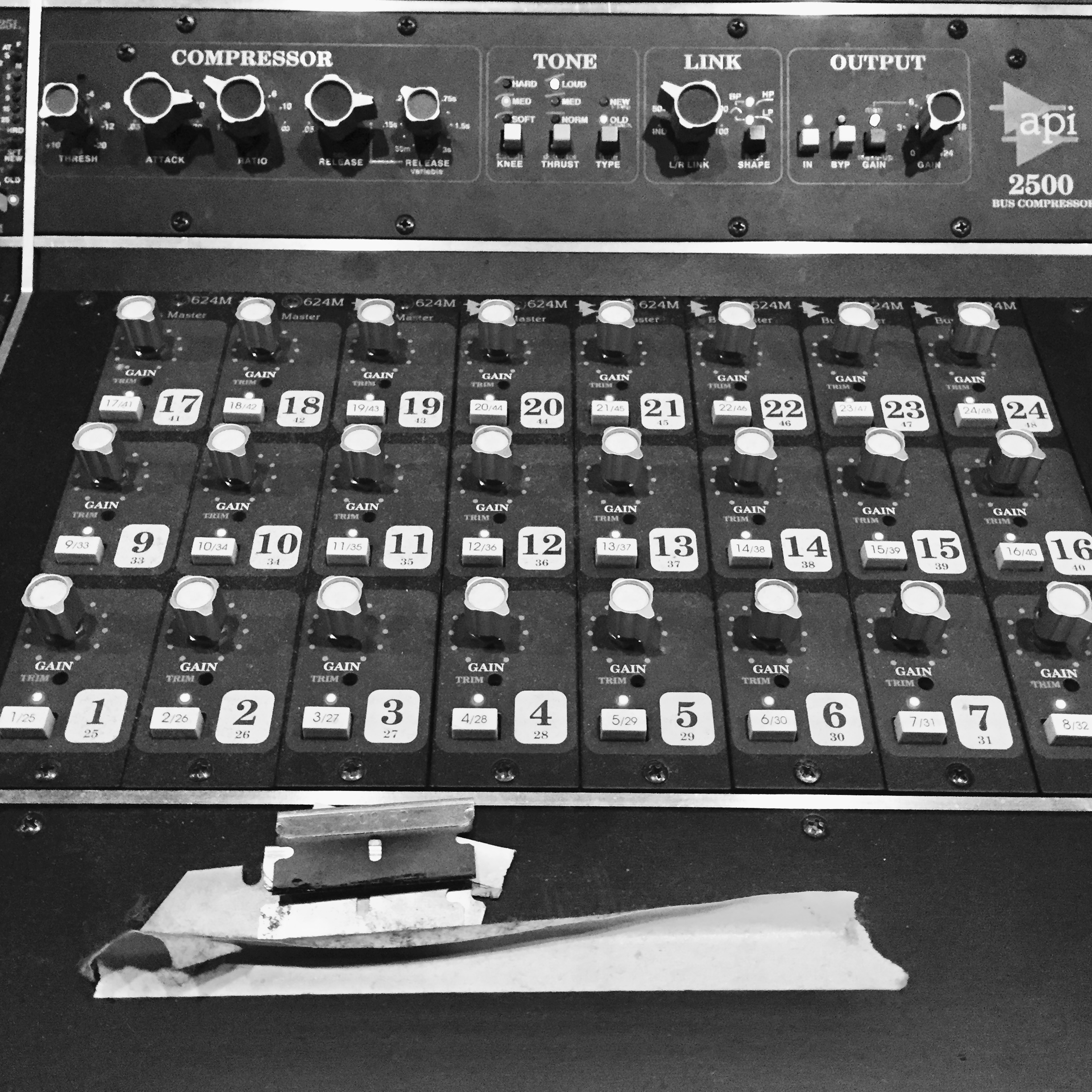 API 2500